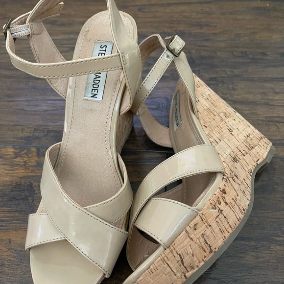 Steve Madden Wedge Sandals - Picture 3 of 7